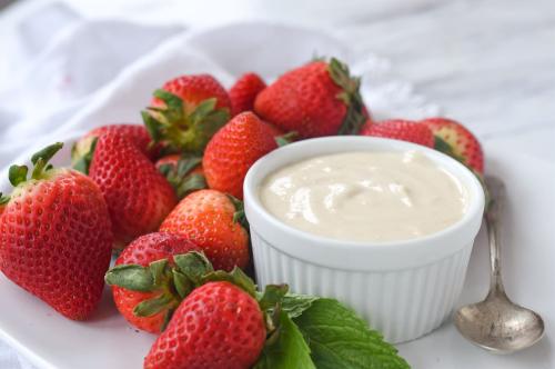 _1658219877.sour-cream-brown-sugar-dip.jpg