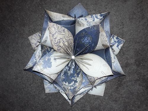 _1668778925.giant flower ball.jpg