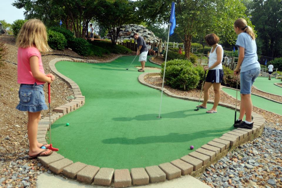 minigolf_1632243368.jpg