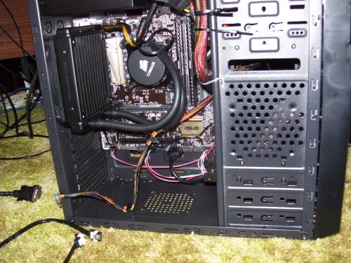 09-10-computer-build-10_1735784013.JPG