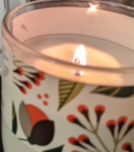 1000005660-candle_1715517638.png