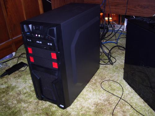 12-16-computer-build-16_1735784066.JPG