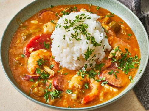 216888-good-new-orleans-creole-gumbo-ddmfs-4x3-573c0eb9f4584d92a0bd2b4e4065022a_1768363582.jpg