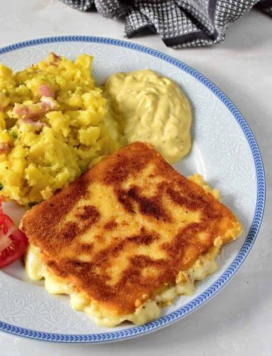 czech-breaded-fried-cheese-recipe2_1787973413.jpg