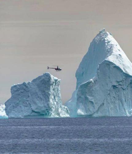 ferryland-iceberg-helicopter_1680388068.jpg