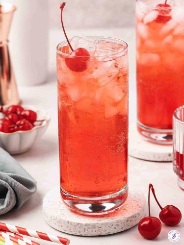 shirley-temple-drink-hero-1_1776806922.jpg
