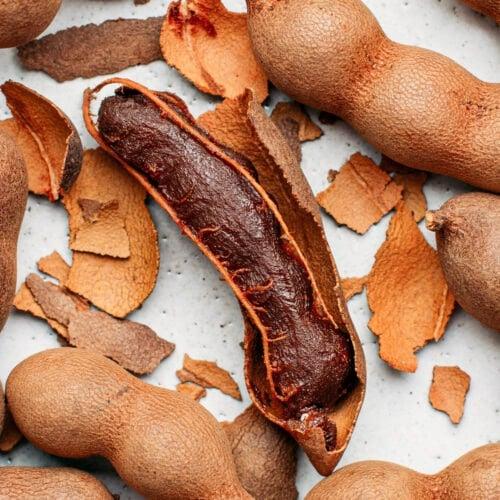 what-is-tamarind-and-how-to-use-it-complete-guide-thumb-3-500x500_1743810769.jpg