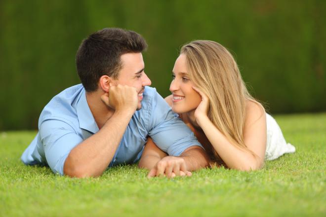 Sexual attraction: What's the difference between romantic attraction and sexual attraction?