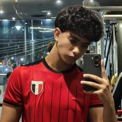 User Profile: courageousPoetry6600
