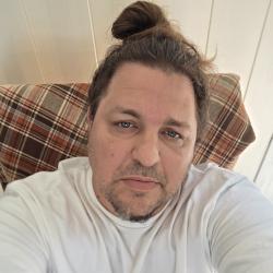 User Profile: Courageouspanda84