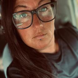 CrimsonRose789 profile picture