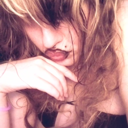 User Profile: BrazenBrunette