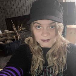 User Profile: littleCranberry5909